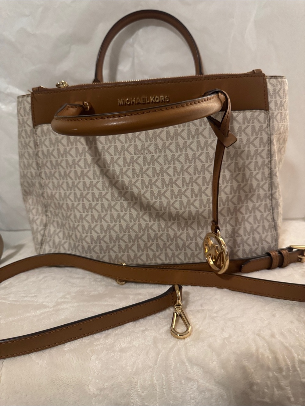 Michael Kors Signature Satchel In Vanilla And Acorn
